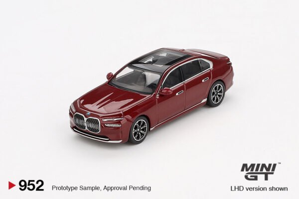 BMW i7 xDrive60 Aventurin - Image 3