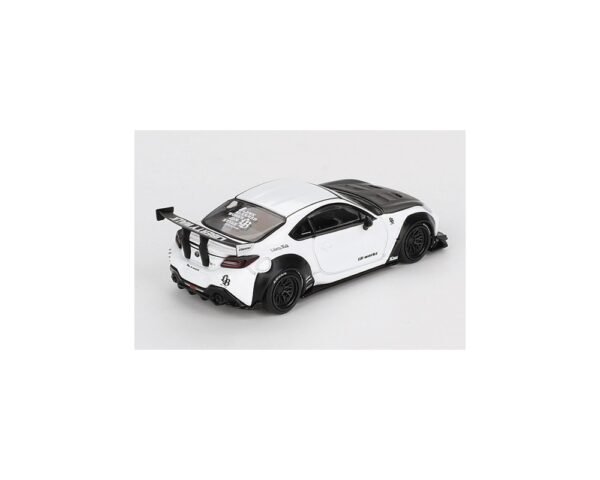 TOYOTA GR86 LB*NATION 2023 WHITE