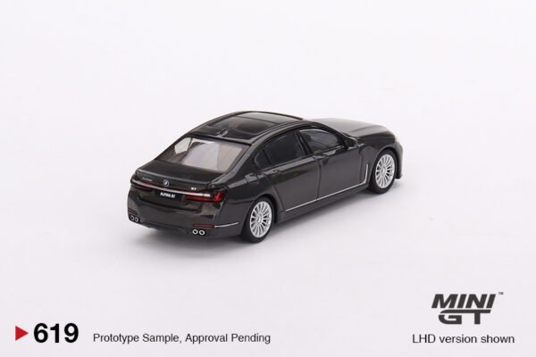 BMW ALPINA B7 XDRIVE DRAVIT GREY METALLIC - Image 2